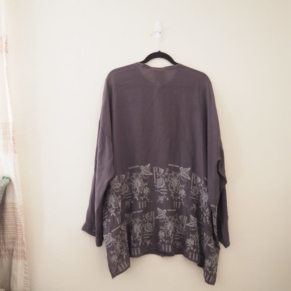 Johnny Was Gray Embroidered Button Down Long Sleeve Tunic Top sz XL - Picture 4 of 5